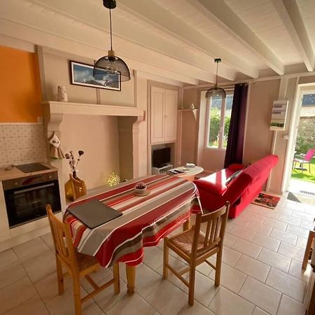Villa Gite En Cotentin Etienville Exterior foto